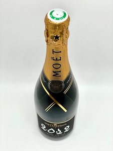 Moët & Chandon, Grand Vintage 2012  - Asta Vini e Distillati. D'Annata, Pregiati e da Collezione - Associazione Nazionale - Case d'Asta italiane