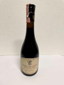 La Chablisienne, Crème Di Cassis de Bourgogne  - Asta Vini e Distillati. D'Annata, Pregiati e da Collezione - Associazione Nazionale - Case d'Asta italiane