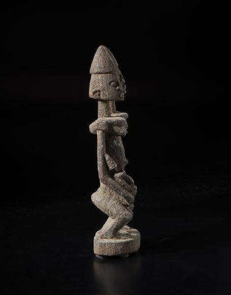 Dogon - Mali : Scultura con gruppo familiare. Legno a patina crostosa.  - Asta Asta 422 | AFRICA, OCEANIA E AMERICHE - ARTIGIANATO AFRICANO: VARI COMMITTENTI E SELEZIONE DALLA COLLEZIONE BARTOLOMUCCI Online - Associazione Nazionale - Case d'Asta italiane