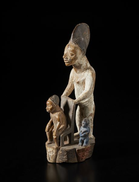 Yoruba -Nigeria : Gruppo scultoreo con figure antropomorfe. Legno, caolino e pigmenti.  - Asta Asta 422 | AFRICA, OCEANIA E AMERICHE - ARTIGIANATO AFRICANO: VARI COMMITTENTI E SELEZIONE DALLA COLLEZIONE BARTOLOMUCCI Online - Associazione Nazionale - Case d'Asta italiane