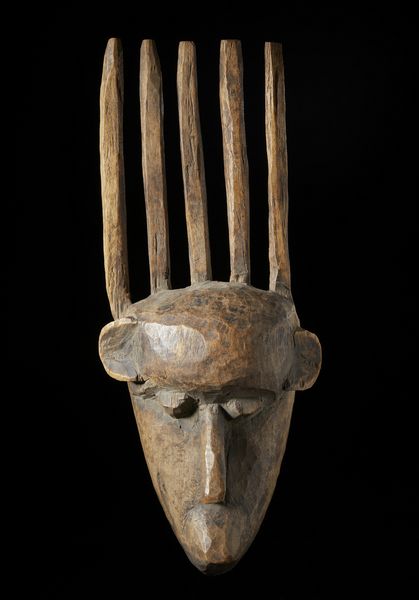 Bambara - Mali : Maschera antropomorfa con pettine a cinque punte Ntomo. Legno duro a patina  naturale e tracce di pigmento.  - Asta Asta 422 | AFRICA, OCEANIA E AMERICHE - ARTIGIANATO AFRICANO: VARI COMMITTENTI E SELEZIONE DALLA COLLEZIONE BARTOLOMUCCI Online - Associazione Nazionale - Case d'Asta italiane