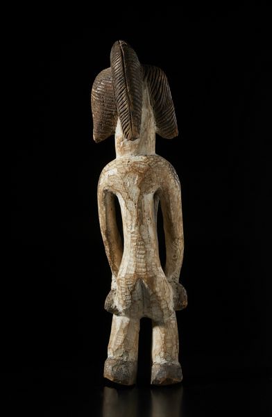 Punu - Gabon : Scultura antropomorfa. Legno, pigmenti e caolino.  - Asta Asta 422 | AFRICA, OCEANIA E AMERICHE - ARTIGIANATO AFRICANO: VARI COMMITTENTI E SELEZIONE DALLA COLLEZIONE BARTOLOMUCCI Online - Associazione Nazionale - Case d'Asta italiane