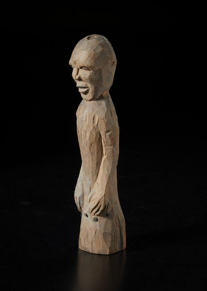 Artigianato africano : Scultura antropomorfa. Legno duro a patina naturale.  - Asta Asta 422 | AFRICA, OCEANIA E AMERICHE - ARTIGIANATO AFRICANO: VARI COMMITTENTI E SELEZIONE DALLA COLLEZIONE BARTOLOMUCCI Online - Associazione Nazionale - Case d'Asta italiane