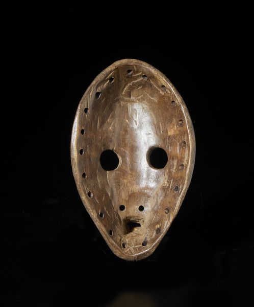 Dan - Costa d'Avorio/Liberia : Maschera antropomorfa con occhi circolari.Legno duro a patina scura.  - Asta Asta 422 | AFRICA, OCEANIA E AMERICHE - ARTIGIANATO AFRICANO: VARI COMMITTENTI E SELEZIONE DALLA COLLEZIONE BARTOLOMUCCI Online - Associazione Nazionale - Case d'Asta italiane