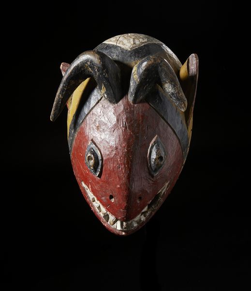 Yoruba -Nigeria : Maschera zoomorfa. Legno duro e pigmenti.  - Asta Asta 422 | AFRICA, OCEANIA E AMERICHE - ARTIGIANATO AFRICANO: VARI COMMITTENTI E SELEZIONE DALLA COLLEZIONE BARTOLOMUCCI Online - Associazione Nazionale - Case d'Asta italiane