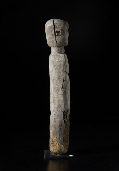 Fon - Nigeria/Benin : Palo scultura in forma antropomorfa stilizzata. Legno.  - Asta Asta 422 | AFRICA, OCEANIA E AMERICHE - ARTIGIANATO AFRICANO: VARI COMMITTENTI E SELEZIONE DALLA COLLEZIONE BARTOLOMUCCI Online - Associazione Nazionale - Case d'Asta italiane