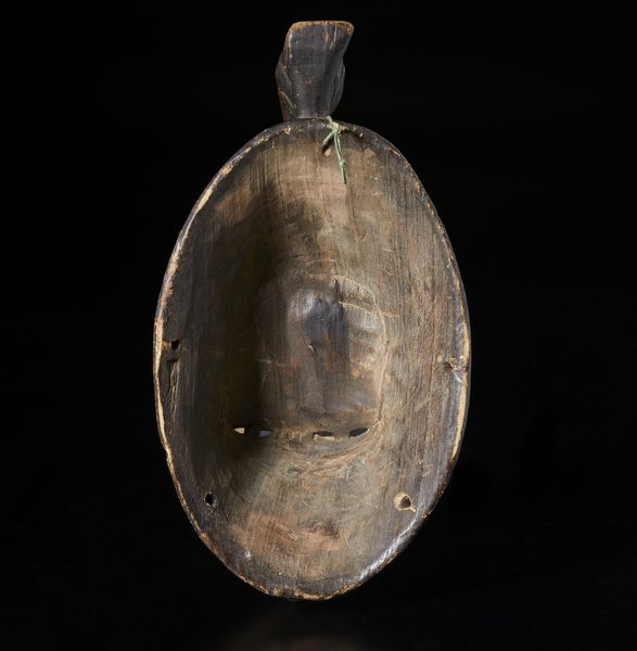 Igbo - Nigeria : Maschera antropomorfa con uccello scolpito nella parte sommitale. Legno e pigmenti.  - Asta Asta 422 | AFRICA, OCEANIA E AMERICHE - ARTIGIANATO AFRICANO: VARI COMMITTENTI E SELEZIONE DALLA COLLEZIONE BARTOLOMUCCI Online - Associazione Nazionale - Case d'Asta italiane