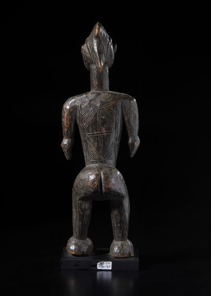 Mossi - Burkina Faso : Scultura antropomorfa femminile. Legno duro a patina scura.  - Asta Asta 422 | AFRICA, OCEANIA E AMERICHE - ARTIGIANATO AFRICANO: VARI COMMITTENTI E SELEZIONE DALLA COLLEZIONE BARTOLOMUCCI Online - Associazione Nazionale - Case d'Asta italiane