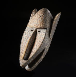 Bambara - Mali - Maschera zoomorfa. Legno e pigmenti.