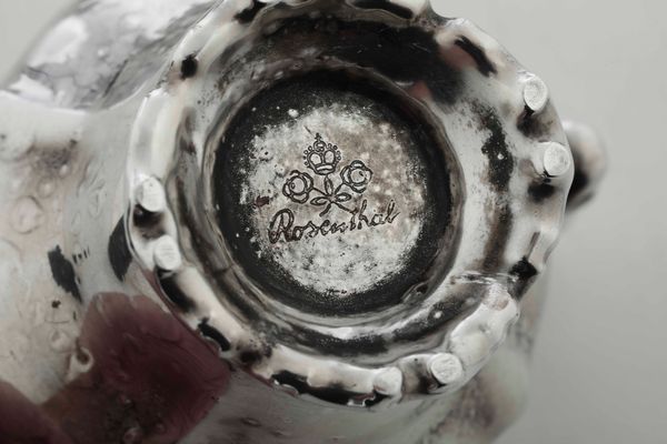 Teiera, lattiera, zuccheriera.<BR>Germania, Manifattura Rosenthal, anni ‘30 del Novecento.  - Asta Maioliche e Porcellane - Associazione Nazionale - Case d'Asta italiane