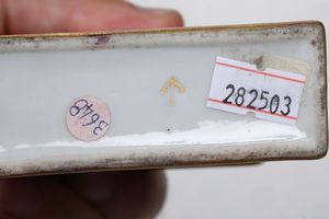 Ventun scatole porta tè Cina ed Europa, XVIII-XX secolo.<BR>  - Asta Maioliche e Porcellane - Associazione Nazionale - Case d'Asta italiane