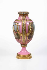 Vaso.<BR>Francia, seconda metÃ  del XIX secolo.  - Asta Maioliche e Porcellane - Associazione Nazionale - Case d'Asta italiane
