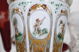 Venti bicchieri di cui una coppia con motivi erotici.<BR>Boemia, XIX e inizio XX secolo.  - Asta Maioliche e Porcellane - Associazione Nazionale - Case d'Asta italiane