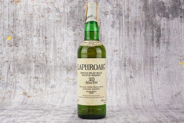 Laphroaig  - Asta September Spirits - Whisky, Whiskey e Bourbon da Collezione - Associazione Nazionale - Case d'Asta italiane