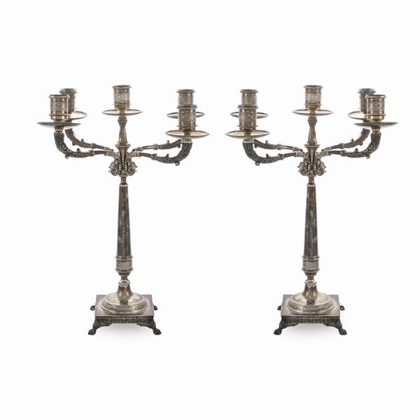 Coppia di candelabri in argento  - Asta Argenti e l'Arte della Tavola - Associazione Nazionale - Case d'Asta italiane