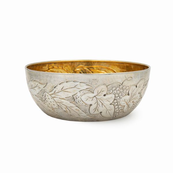 Bowl in argento  - Asta Argenti e l'Arte della Tavola - Associazione Nazionale - Case d'Asta italiane