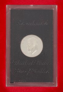 Lotto 4 monete USA: Bicentennial Silver Proof set 1 Dollaro, 1/2 Dollaro, 1/4 Dollaro 1976; 1 Dollaro Proof Eisenhower 1971  - Asta Numismatica - Associazione Nazionale - Case d'Asta italiane