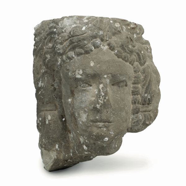 Antica testa femminile in pietra serena  - Asta Antiquariato e dipinti - Associazione Nazionale - Case d'Asta italiane