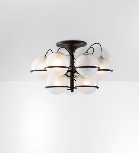 GINO SARFATTI : Lampada a sospensione mod. 2042/9<BR>  - Asta Design 200 - Associazione Nazionale - Case d'Asta italiane