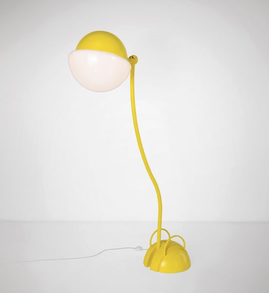 GAE AULENTI : Lampada da terra della serie Locus Solus.  - Asta Design 200 - Associazione Nazionale - Case d'Asta italiane