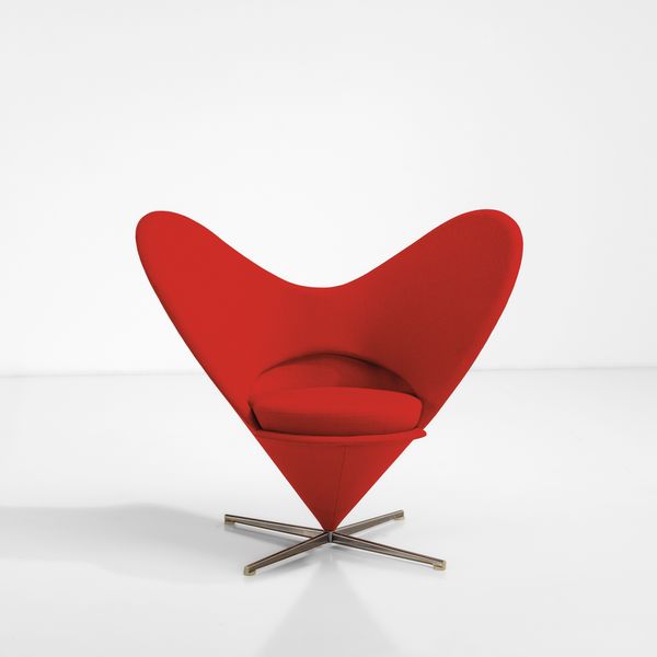 Verner Panton : Poltrona mod. Heart Cone  - Asta Design 200 - Associazione Nazionale - Case d'Asta italiane