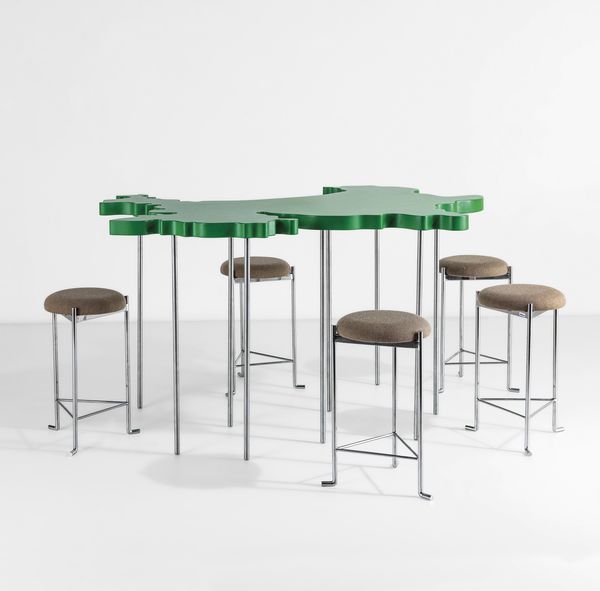 Shigeru Uchida : Tavolo e sgabelli mod. Land  - Asta Design 200 - Associazione Nazionale - Case d'Asta italiane