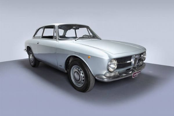 Alfa Romeo : GT Junior 1300 - 1972  - Asta Automobili  - Associazione Nazionale - Case d'Asta italiane