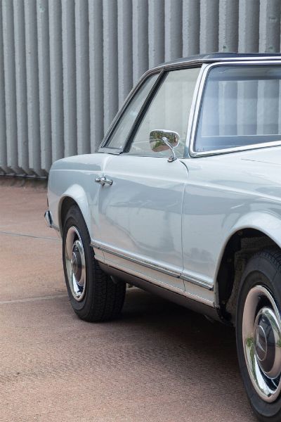 MERCEDES : Mercedes 230 SL  - Asta Automobili  - Associazione Nazionale - Case d'Asta italiane