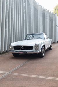 MERCEDES : Mercedes 230 SL  - Asta Automobili  - Associazione Nazionale - Case d'Asta italiane