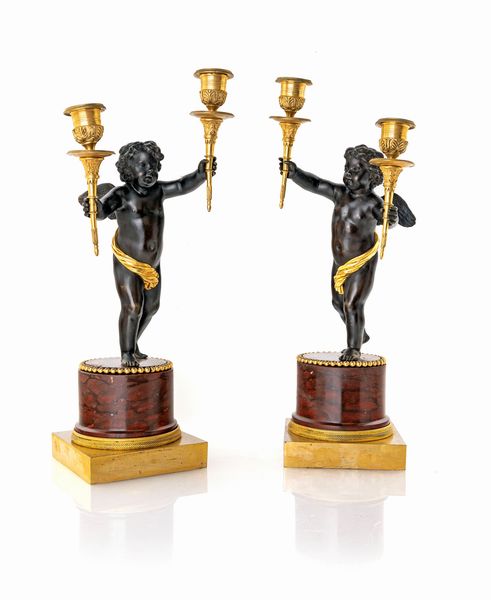 Coppia di doppieri in bronzo brunito e dorato, XIX secolo  - Asta Antiquariato - Mobili, Sculture e Oggetti d'Arte - Associazione Nazionale - Case d'Asta italiane