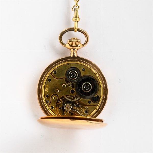 Zenith Grand Prix, orologio da tasca  del 1900-1910, catena in oro 14 kt e cassa in oro 12 kt, savonette, movimento con scappamento ad ancora e regolazione micrometrica, quadrante in metallo smaltato, astuccio originale  - Asta Orologi da Tasca - Associazione Nazionale - Case d'Asta italiane