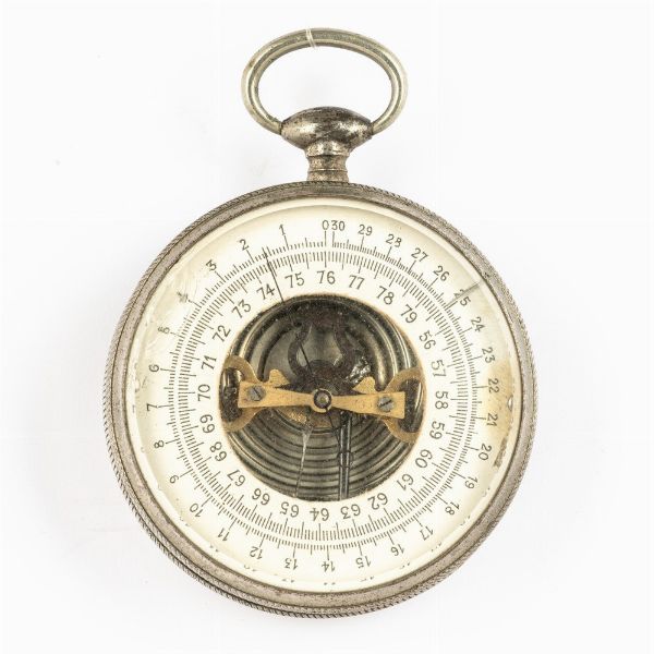 Barometro da tasca del 1860-1870 circa, cassa in metallo, quadrante in metallo smaltato, macchiato e vetro rotto  - Asta Orologi da Tasca - Associazione Nazionale - Case d'Asta italiane