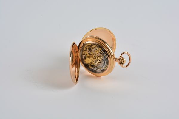 Le Coultre et Co orologio da tasca ripetizione minuti e cronografo del 1900 circa. <BR>Cassa 4 corpi in oro rosa 18kt, tipo savonette, attivazione della ripetizione a slitta, a pulsante per il crono. <BR>Quadrante in smalto bianco. <BR>Movimento Le Coultre a ponti separati, spirale Breguet, scappamento ad ancora. <BR>Suoneria a due martelli  su due gong.  - Asta Orologi da Tasca - Associazione Nazionale - Case d'Asta italiane