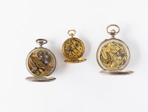 Lotto di tre orologi da tasca: Longines Chrono monopulsante del 1910, cassa in argento da revisionare; Vera della fine del '800, cassa in argento da revisionare; Archinard Bovy svizzero, orologio da collo con scappamento a cilindro cassa in oro, quadrante in smalto bianco  - Asta Orologi da Tasca - Associazione Nazionale - Case d'Asta italiane