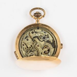 Orologio da tasca con ripetizione ore-quarti e chrono, cassa in oro 18 kt a tre corpi, movimento con scappamento ad ancora, ripetizione azionata con pulsante, quadrante in smalto bianco, 1910 circa  - Asta Orologi da Tasca - Associazione Nazionale - Case d'Asta italiane