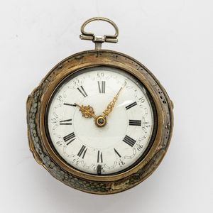 Orologio da tasca, firmato Francis Goodo London del 1700-1710 circa, olandese di produzione ma venduto al mercato inglese, scappamento a verga, cassa in argento, quadrante in smalto, casse esterna associata ma coeva  - Asta Orologi da Tasca - Associazione Nazionale - Case d'Asta italiane