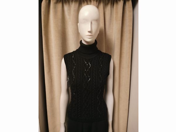 Yves Saint Laurent, Dolcevita in maglia di lana nera  - Asta Vintagemania - Associazione Nazionale - Case d'Asta italiane