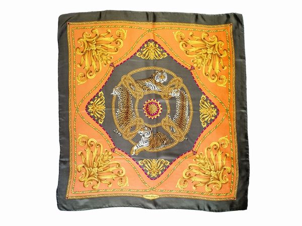 Salvatore Ferragamo, Foulard in seta  - Asta Vintagemania - Associazione Nazionale - Case d'Asta italiane