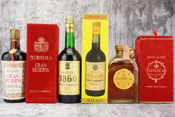 Selezione Brandy  - Asta Halloween Spirits - Rum, Cognac & more - Associazione Nazionale - Case d'Asta italiane