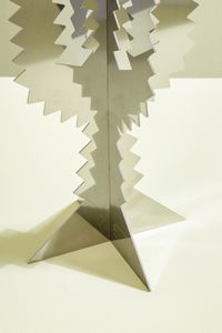 Giacomo Balla : Scultura mod. Cactus  - Asta Made in Gavina - Associazione Nazionale - Case d'Asta italiane