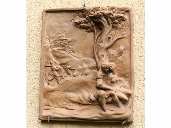 Placca a bassorilievo in terracotta  - Asta L'arte di arredare - Associazione Nazionale - Case d'Asta italiane