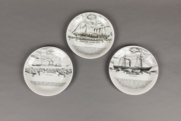 Piero Fornasetti : Set  - Asta Design e Arti Decorative - Associazione Nazionale - Case d'Asta italiane