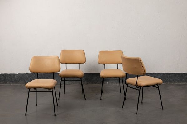 Erberto Carboni : Quattro sedie  - Asta Design e Arti Decorative - Associazione Nazionale - Case d'Asta italiane