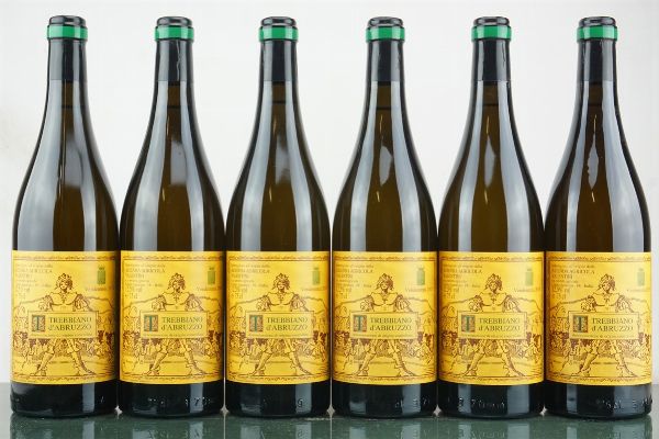 Trebbiano d’Abruzzo Valentini 2015  - Asta LA RAFFINATEZZA DELLA COMPLESSITA' - Vini Pregiati e da Collezione - Associazione Nazionale - Case d'Asta italiane