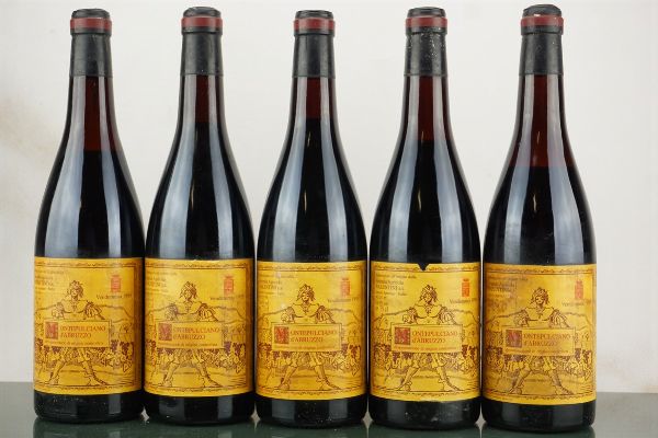 Montepulciano d’Abruzzo Valentini 1995  - Asta LA RAFFINATEZZA DELLA COMPLESSITA' - Vini Pregiati e da Collezione - Associazione Nazionale - Case d'Asta italiane