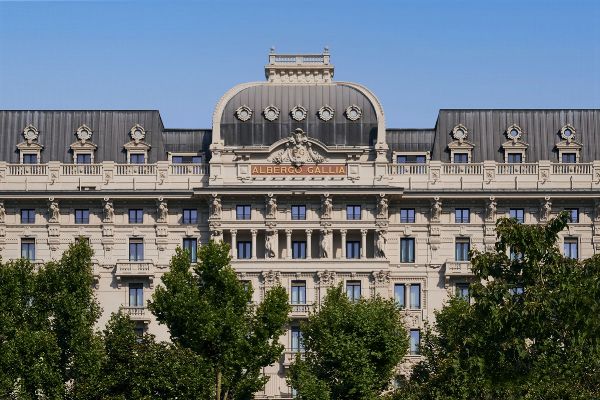 Hotel Gallia - Milano  - Asta PANDOLFINI PER AMICI DI URI - ASTA BENEFICA PER SOSTENERE LA RICERCA SCIENTIFICA UROLOGICA - Associazione Nazionale - Case d'Asta italiane