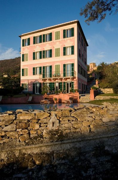 Villa Rosmarino - Camogli (GE)  - Asta PANDOLFINI PER AMICI DI URI - ASTA BENEFICA PER SOSTENERE LA RICERCA SCIENTIFICA UROLOGICA - Associazione Nazionale - Case d'Asta italiane