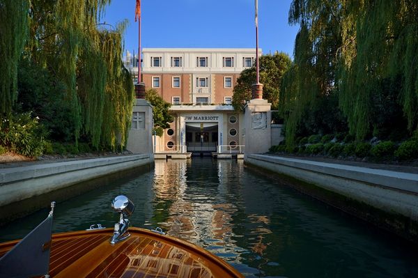 JW Marriott Venice Resort & SPA - Venezia  - Asta PANDOLFINI PER AMICI DI URI - ASTA BENEFICA PER SOSTENERE LA RICERCA SCIENTIFICA UROLOGICA - Associazione Nazionale - Case d'Asta italiane