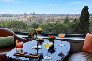 Hotel Eden - Roma  - Asta PANDOLFINI PER AMICI DI URI - ASTA BENEFICA PER SOSTENERE LA RICERCA SCIENTIFICA UROLOGICA - Associazione Nazionale - Case d'Asta italiane