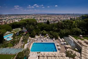 Rome Cavalieri Waldorf Astoria Hotel - Roma  - Asta PANDOLFINI PER AMICI DI URI - ASTA BENEFICA PER SOSTENERE LA RICERCA SCIENTIFICA UROLOGICA - Associazione Nazionale - Case d'Asta italiane